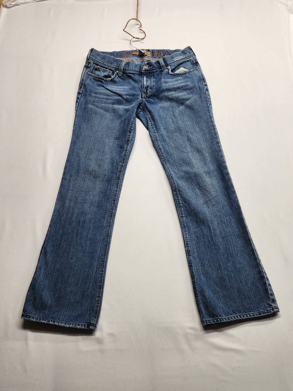 ⭐️Vintage Y2K Old Navy Ultra Low Waist Bootcut Jeans Embroidered 6R Low Rise
